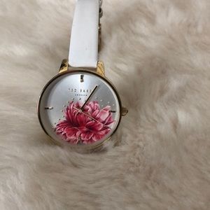 Ted Bakers Women’s Genuine leather watch